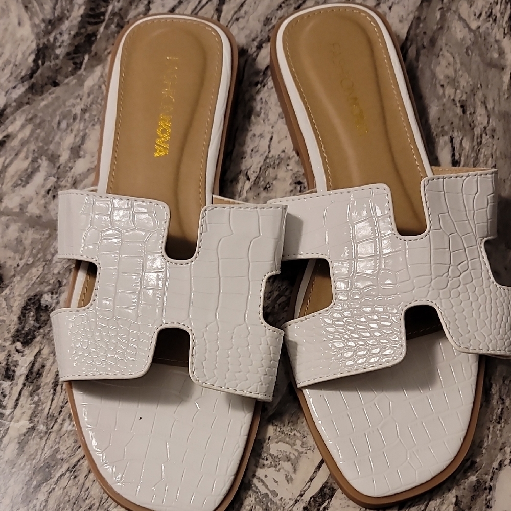 Fashion Nova White Croc-Embossed Sandals